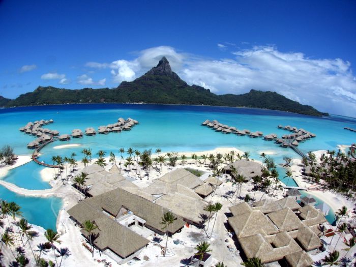 Top 10 Places To Visit in French Polynesia