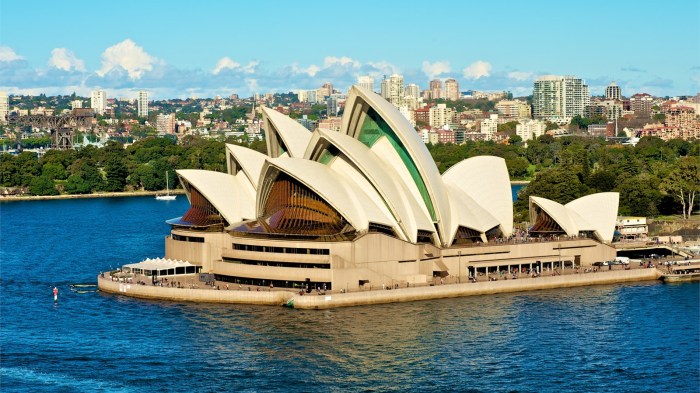 Top 10 Places To Visit in Australia