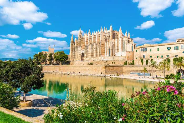 Top 10 Places To Visit In Mallorca Spain